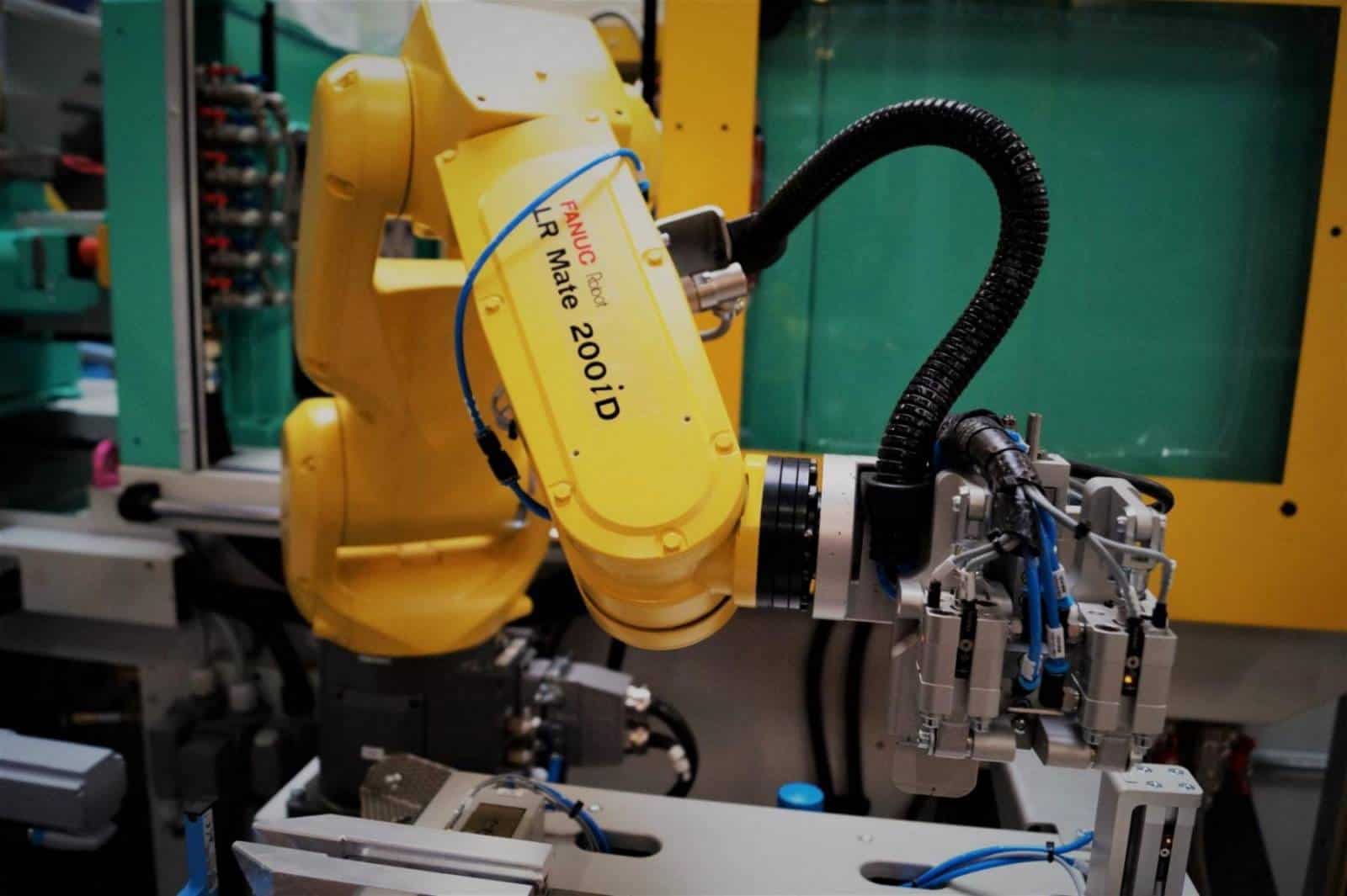 Robotics solutions - - Robotics solutions for the industry and